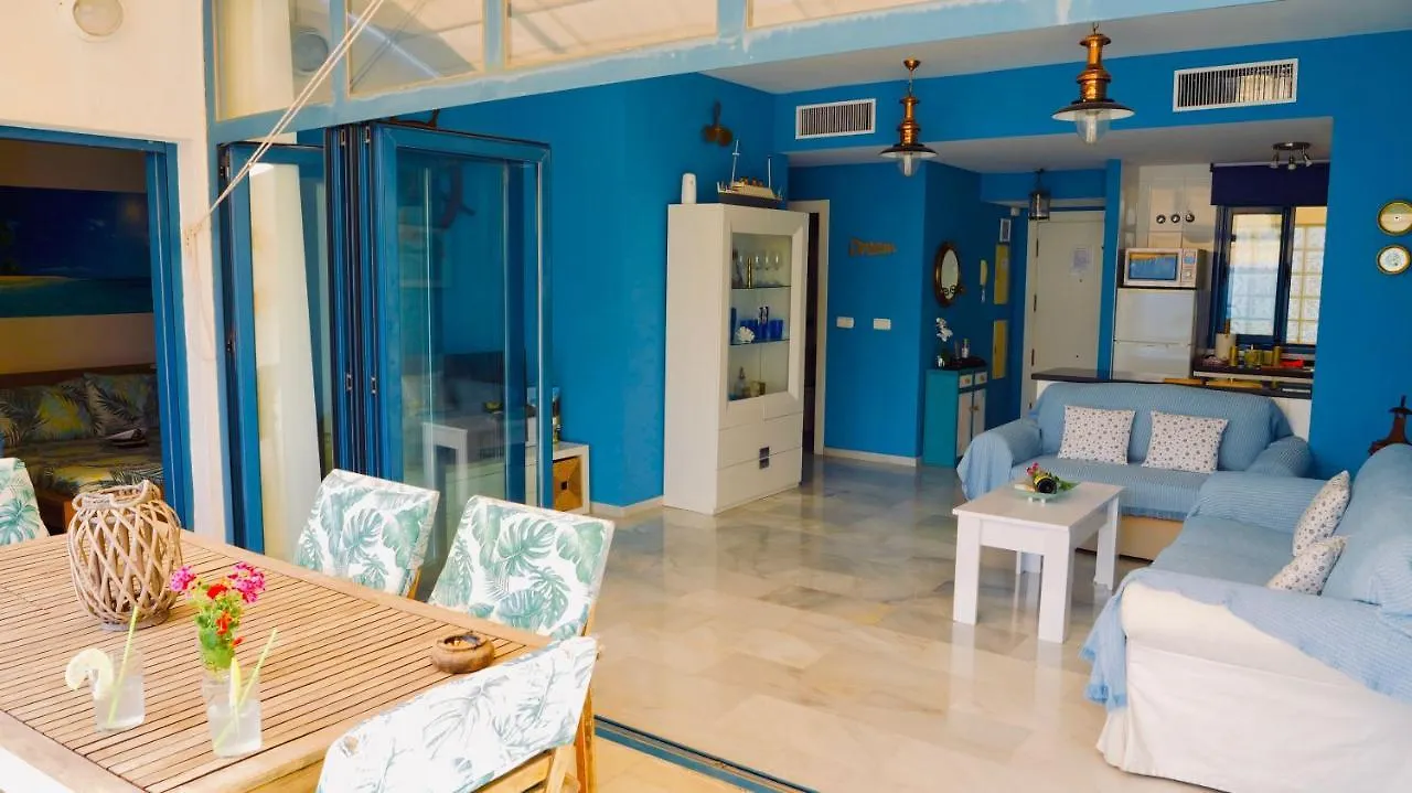 公寓 Atico Lujo Primera Linea, Terraza, Piscina, Parking 费罗堡